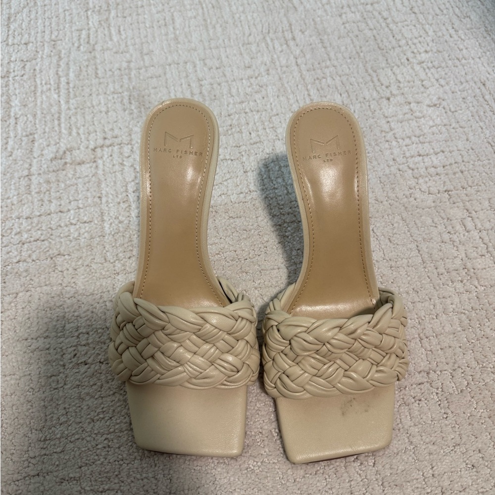 Marc Fisher Draya sandal